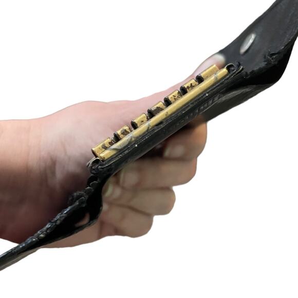 Louis Vuitton Black Epi 5 Hook Key Ring - Picture 11 of 11